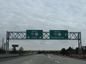 I-675 south at I-75/US 23 - Saginaw, MI