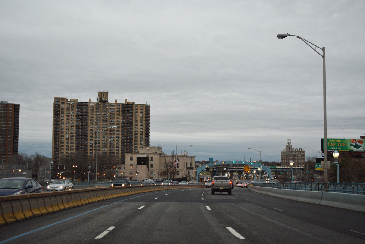 I-676/US 30 East - Ben Franklin Bridge