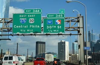I-76/Schuylkill Expressway West ahead of I-676 in Philadelphia, Pennsylvania