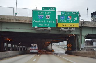 I-76 west at I-676/US 30 - Philadelphia, PA