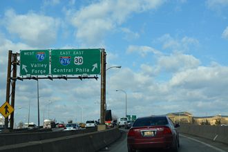 I-76 west at I-676/US 30 - Philadelphia, PA