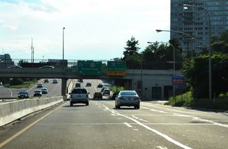 I-676/US 30 west at I-76 - Philadelphia, PA