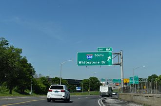 I-95 south at I-678 - Bronx, NY