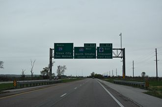 I-29 north at I-680/CR G37 - Crescent, IA