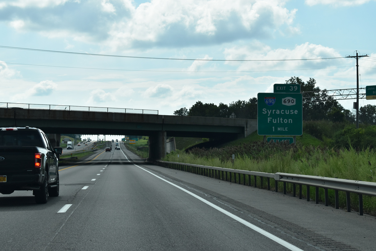 I-90 west at I-690/NY 690 - Geddes, NY
