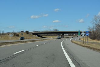 I-690 west end / NY 690 north beginning