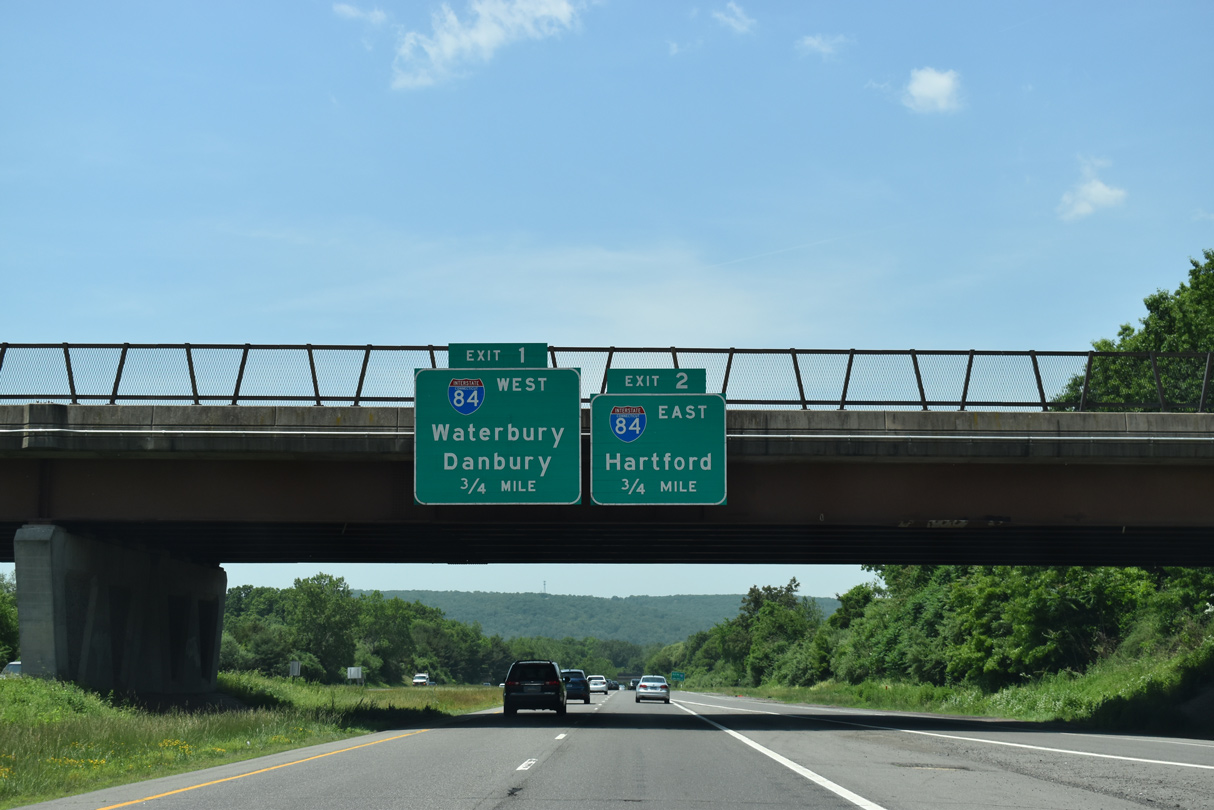 I-691 west at I-84 - Cheshire, CT