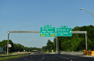I-691 east at I-91 - Meriden, CT