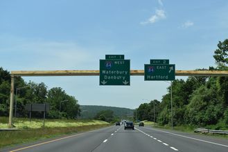 I-691 west at I-84 - Cheshire, CT