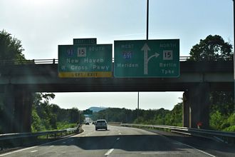 I-691 west at I-91 - Meriden, CT
