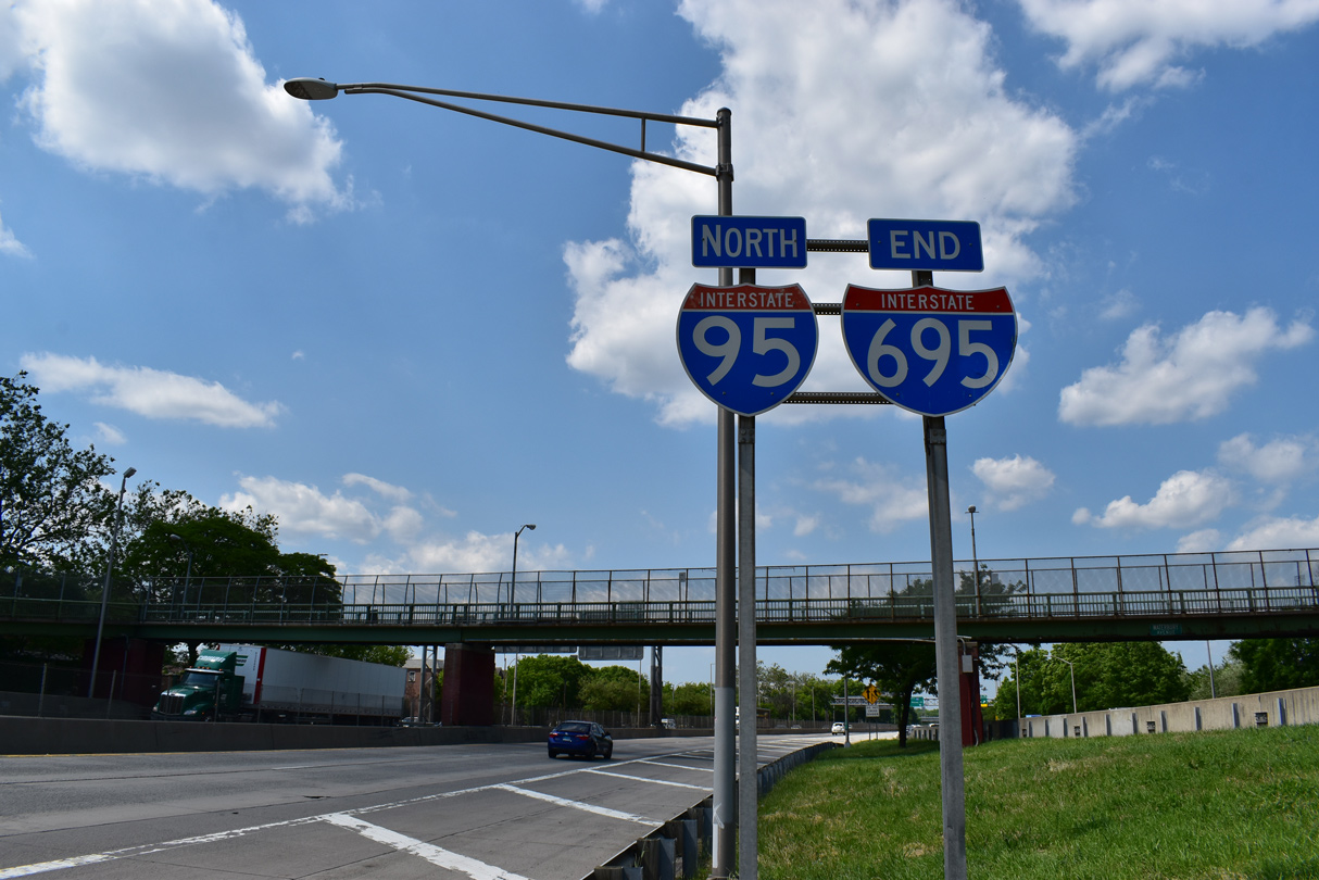 I-695 north at I-95 - Bronx, NY