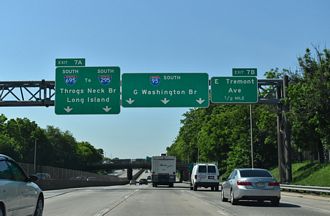 I-95 south at I-695 - Bronx, NY