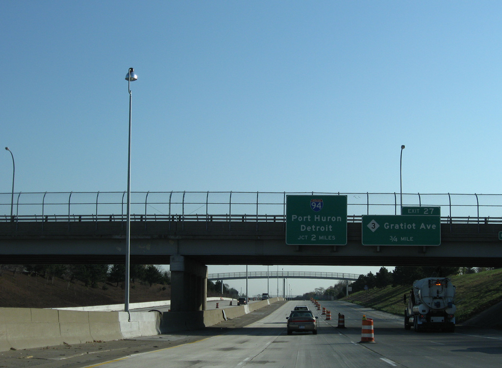 I-696 east at I-94 - 2009