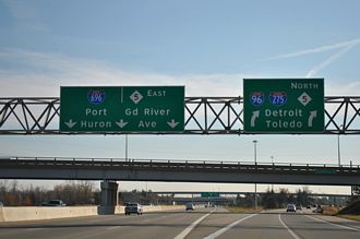 I-96 East ahead of I-275/696 and M-5 in Novi, Michigan