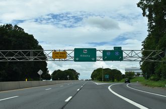 I-787 south at I-87/NY Thrwy - Albany