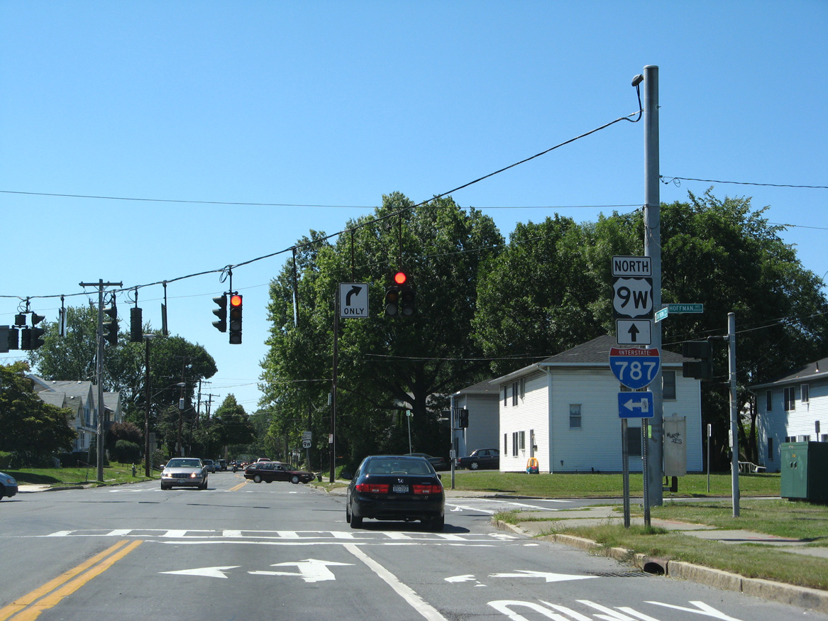 US 9W north at I-787 - Albany, NY