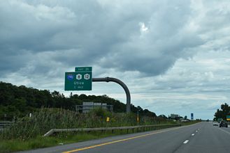 I-90/NY Thrwy east at I-790/NY 5 - Utica