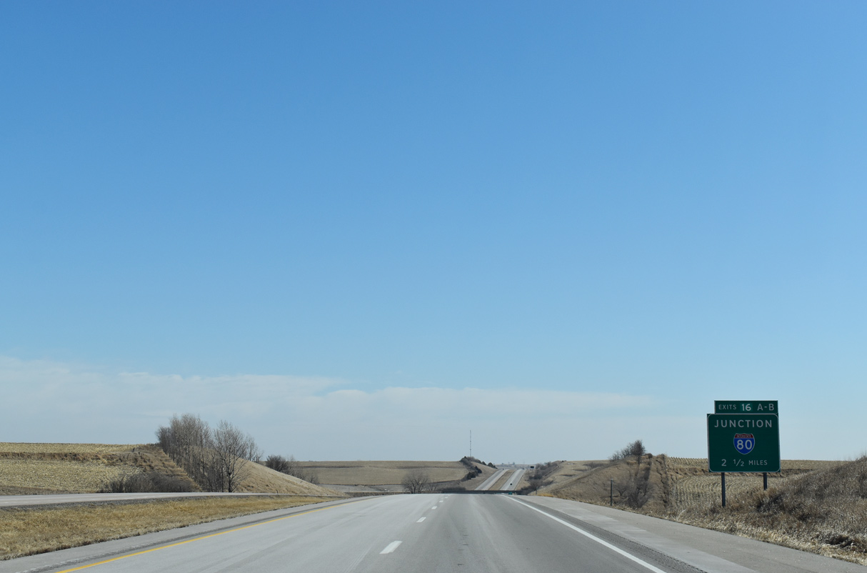 I-880 east at I-80 - Neola, IA