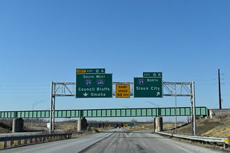 I-880 west at I-29 - Loveland, IA
