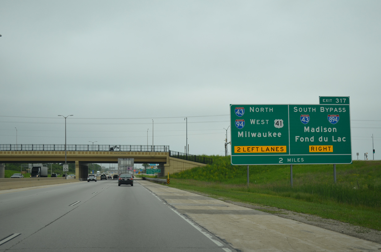 I-41/94 north at I-43/894 - Milwaukee, WI