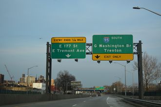 I-895 north at I-95 - Bronx, New York