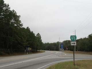Business Loop I-95/US 17 split - Darien, GA