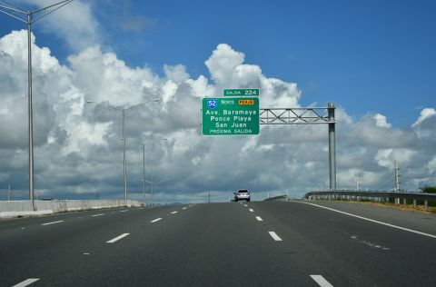 PR 52/PRI-1 bypasses central Ponce to the south from PR 2/PRI-2