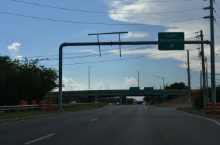 PR 2 west meets PR 2 just north of PR 52/PRI-1 in Ponce