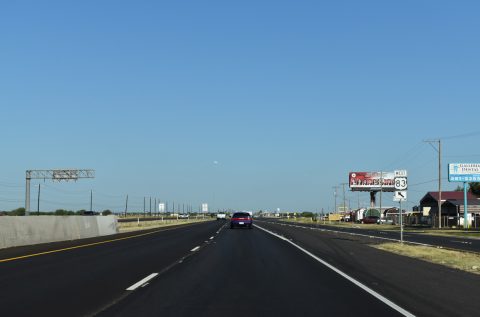 IH 2/US 83 west at Showers Rd - Palmview, TX