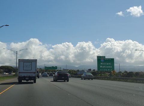 I-H1 east at I-H2 - Waipahu, HI