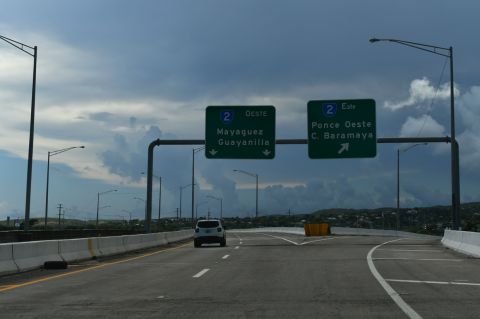 PR 52/PRI-1 south default onto PR 2/PRI-2 west from Ponce