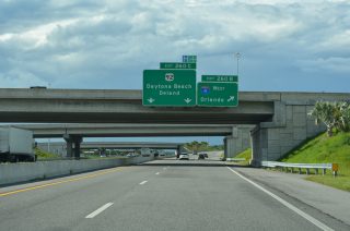 Exit 260 B loops onto I-4 west from the end of SR 400 toward DeLand, Florida.