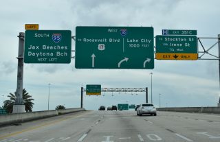 The outer roadway of I-95 south at I-10 west in Jacksonville, FL