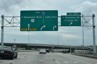 I-10 west begins from I-95 south at Stockton Street