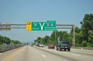 I-24 and I-75 split with two lanes per direction at Exit 2