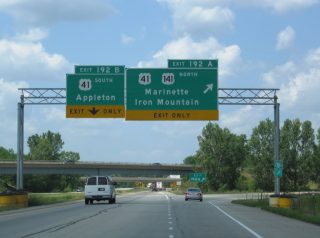 I-43 north at US 41/141 - 2009