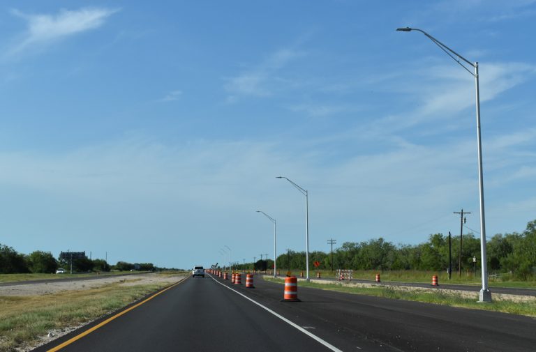 IH 69E/US 77 north at BU-77W - Raymondville, TX