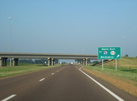 US 61 south at MS 304 - Tunica County