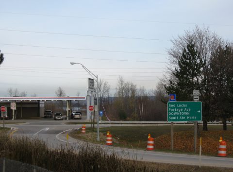 I-75 south at Easterday Av - Sault Ste. Marie, MI