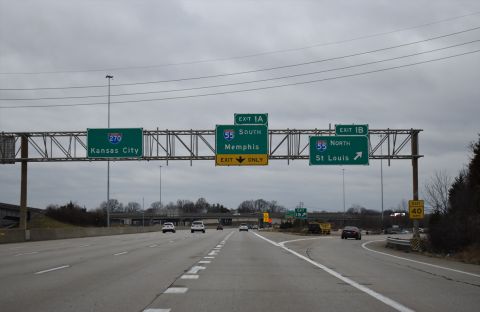 Exit 1 B departs I-255 west for I-55 north to St. Louis, Missouri