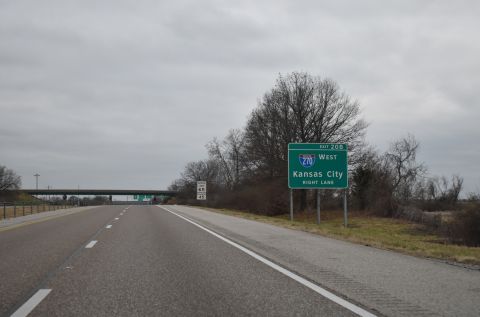 Maple Grove Rd spans I-55 south ahead of Exit 20 B for I-270 west
