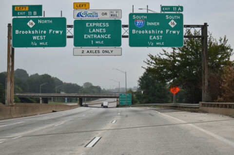 I-77/US 21 a half mile ahead of I-277/NC 16 in Charlotte, NC