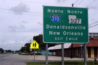 US 90 east at I-310/LA 3127 - 2002