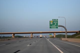Exit 170 departs IH 40/US 270-SH 3 for Kickapoo Tpk north in Oklahoma City, OK