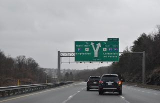 I-81 north at I-84-380/US 6 - Dunmore, PA