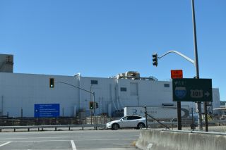 N Access Road east at I-380 and SFO International Airport