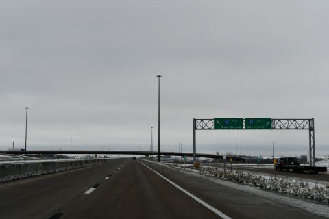Ramps to I-80 separate from U.S. 218/Iowa 27 north adjacent to I-380