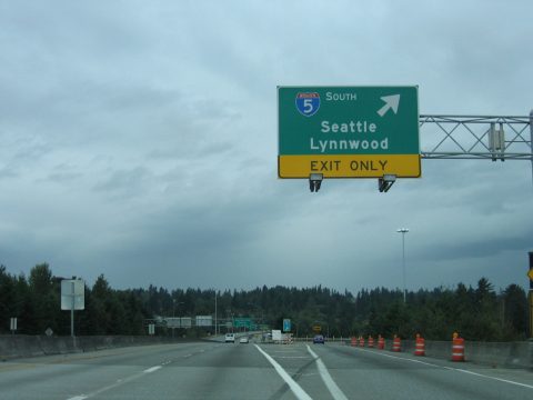 I-405 north at I-5/SR 525 - Lynwood, WA