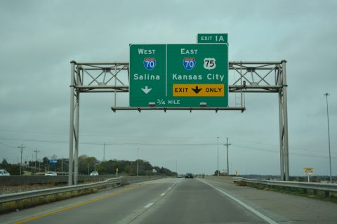 I-470/US 75 west at I-70/US 40/K-4 - Topeka, KS
