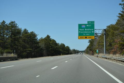 Route 25 west at I-195/495 - Wareham, MA